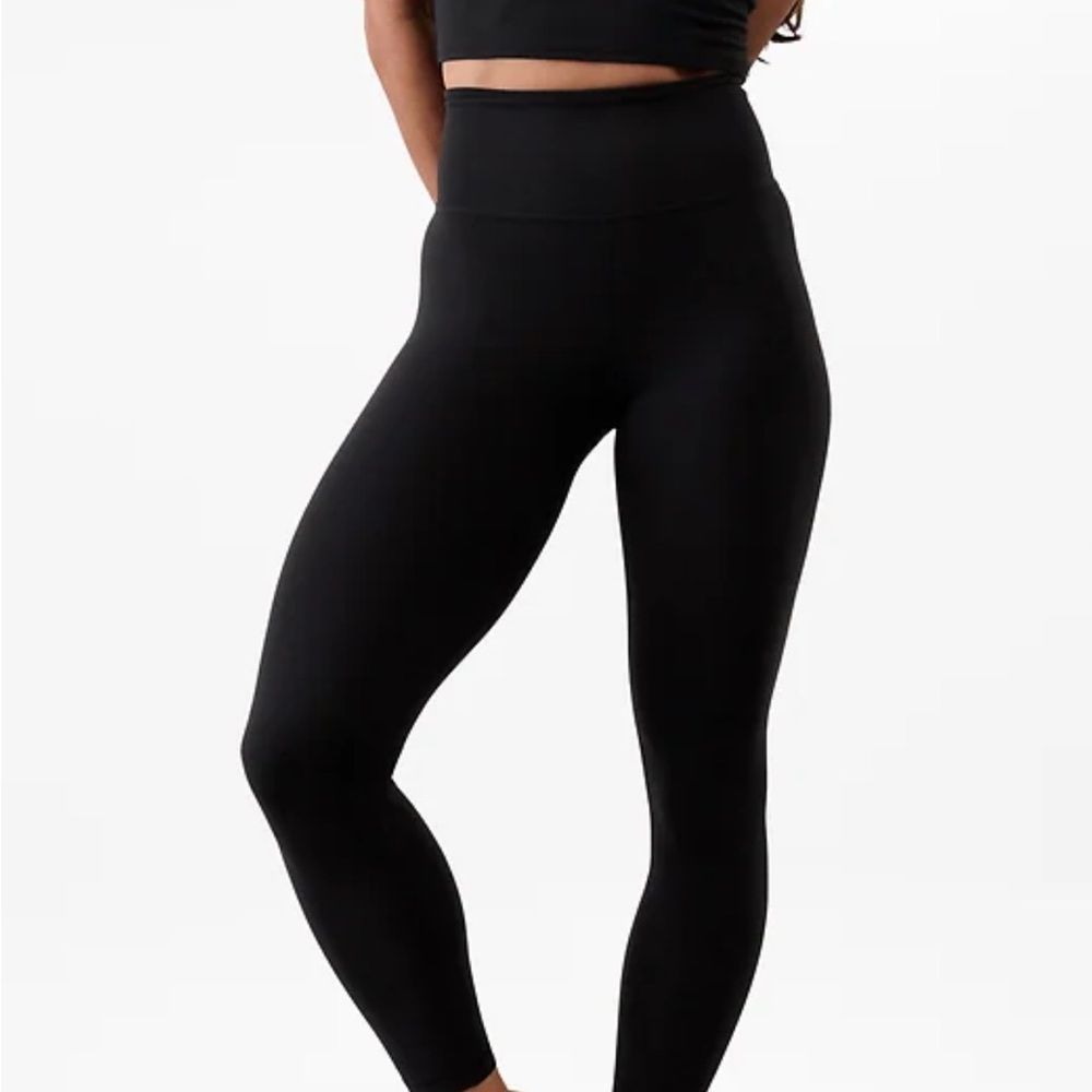 Athleta Elation 7/8 Tight High-Waisted Black Leggings size S like new